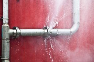 How to Seal Leaking Pipe Joint